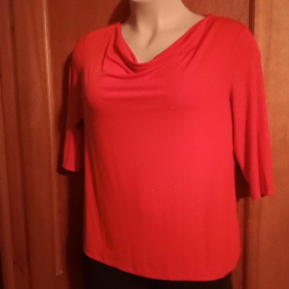 Women's (16-18) sparkly red, drape top - Picture 3 of 4